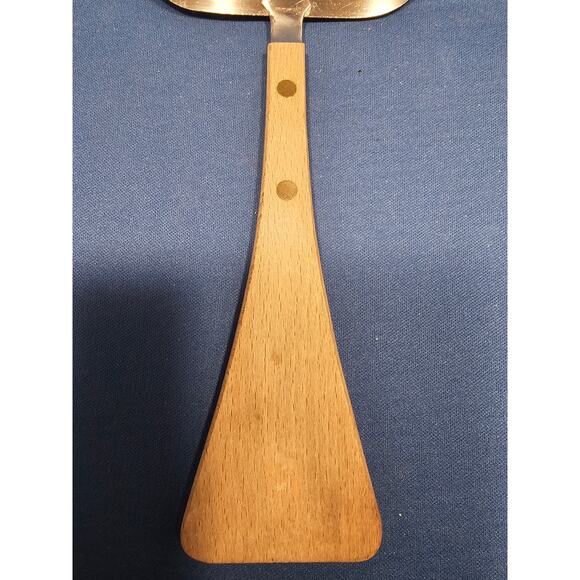 Vintage HOAN 4" (inch) wide Cheese Slicer/Server - w/Wood Handle - Made in Japan - Picture 3 of 7